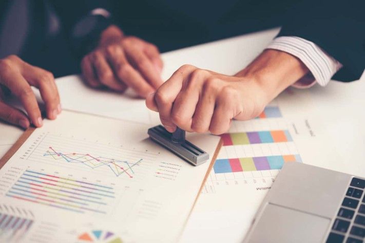 Market Microstructure and Slippage Reality