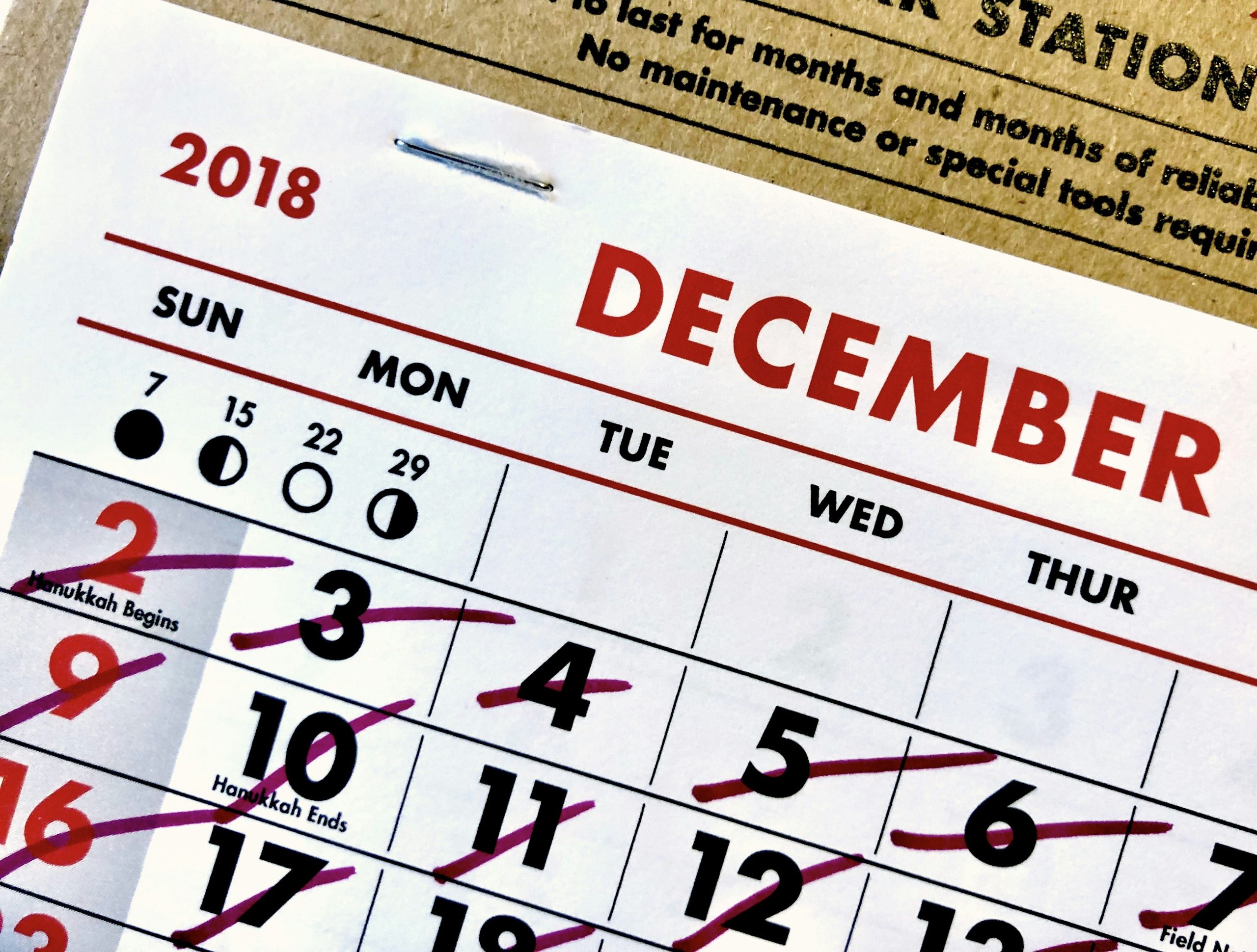 A calendar showing multiple overdue payment dates, representing the significant issue of unverifiable payout mechanics and withdrawal delays in prop firms.